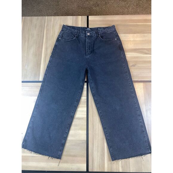 Draft Listing - Picture 1 of 6